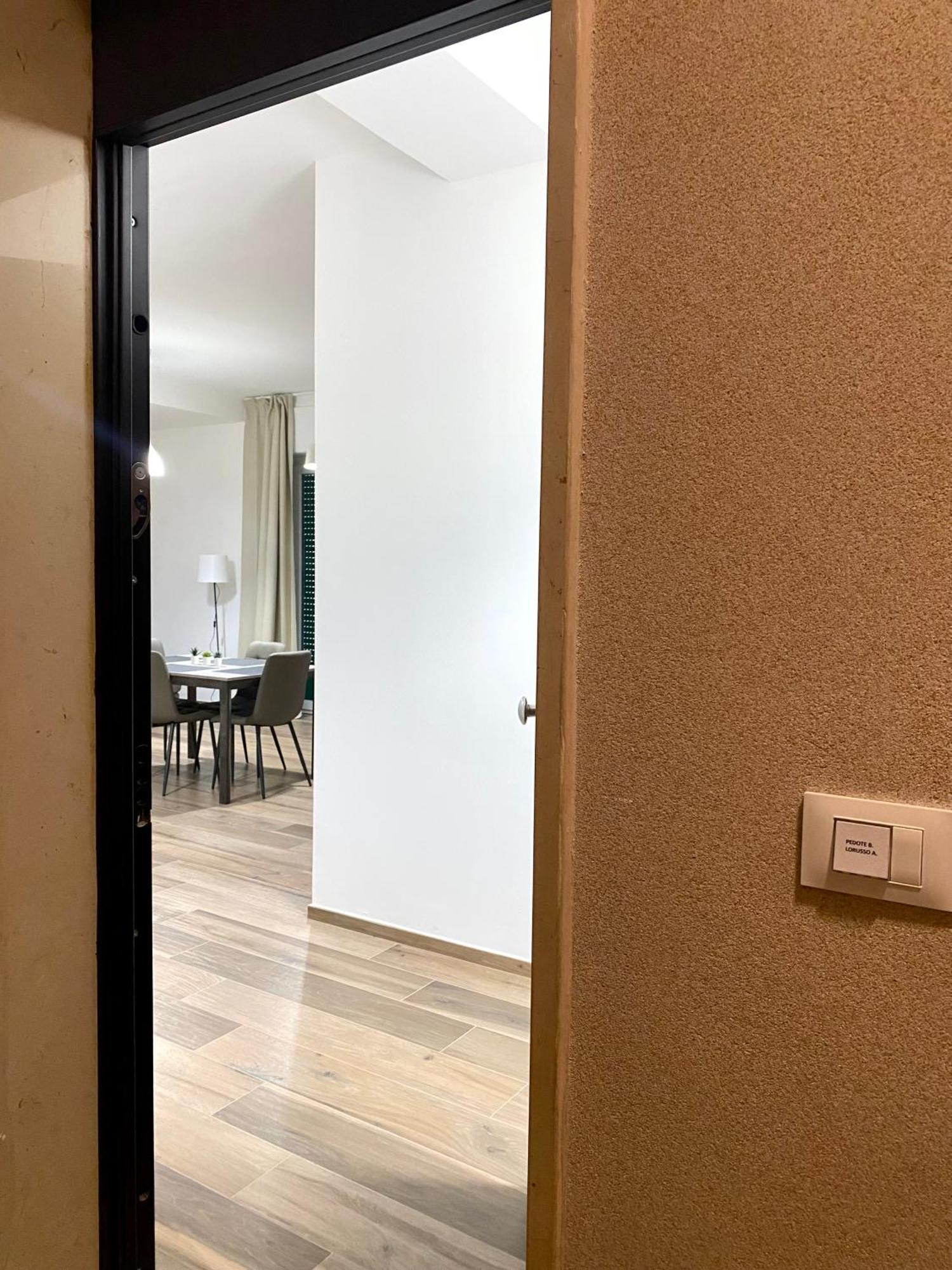 Sweet Home Margherita - Puglia Mia Apartments Монополи Экстерьер фото